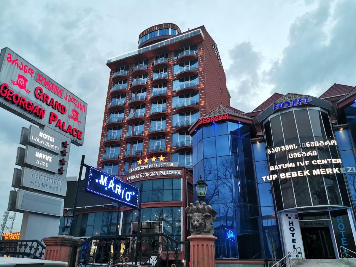 Grand Georgian Palace Batumi Esterno foto